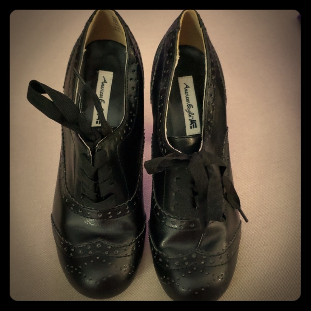 American Eagle shoes